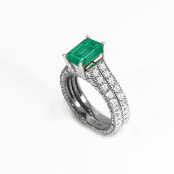 ETERNAL Emerald and Diamonds Ring